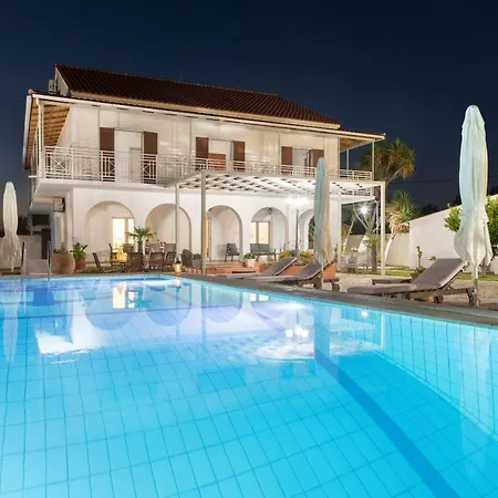 빌라 Paradiso: Near Beach, Superb Pool And Garden
