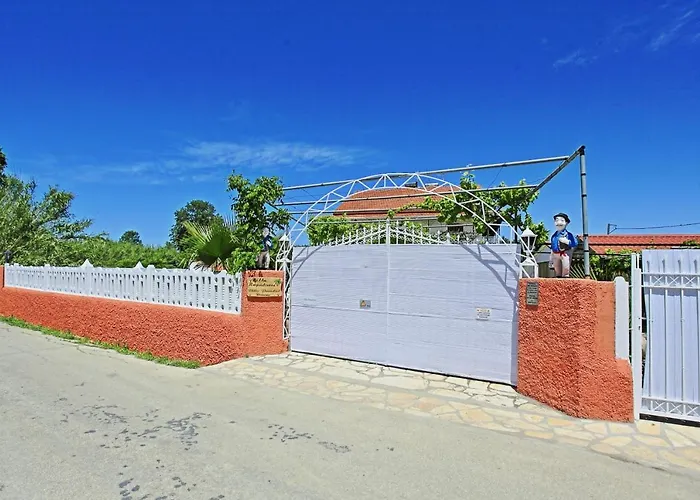 Paradiso: Near Beach, Superb Pool And Garden فيلة *