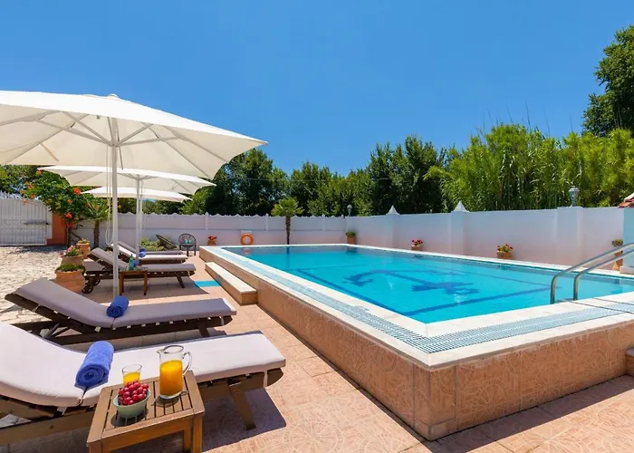 فيلة Paradiso: Near Beach, Superb Pool And Garden *