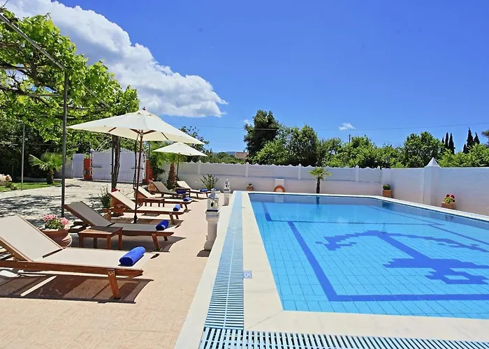 Paradiso: Near Beach, Superb Pool And Garden فيلة *